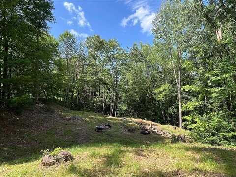 West Side Road, Conway, NH 03818