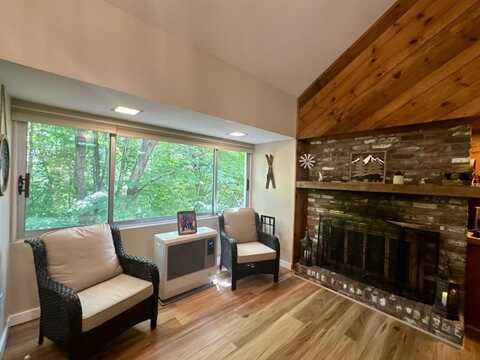 24 Condo Road, Campton, NH 03223