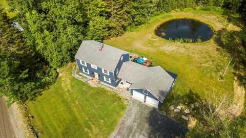32 Old Town Road, Dover, VT 05356