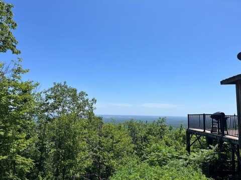 30 Crescent Lane, Goffstown, NH 03045