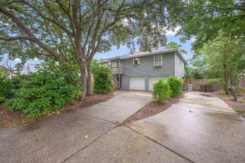 6913 Sea Shark Circle, Navarre, FL 32566