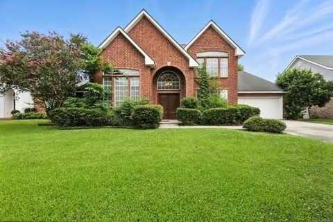 110 WOODCHASE Drive, Belle Chasse, LA 70037