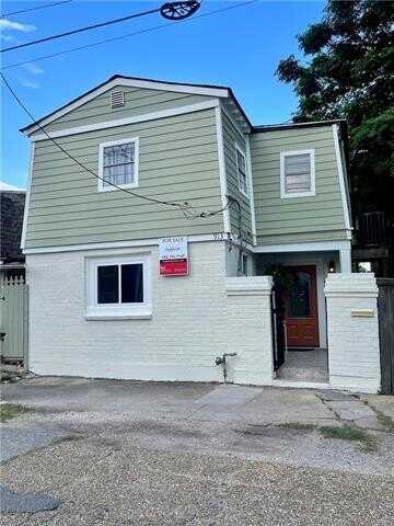 913 HARMONY Street, New Orleans, LA 70115