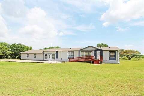 10926 Ew 27 Road, Nowata, OK 74048