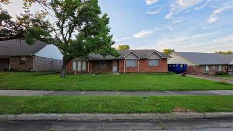 7525 E 53rd Place, Tulsa, OK 74145