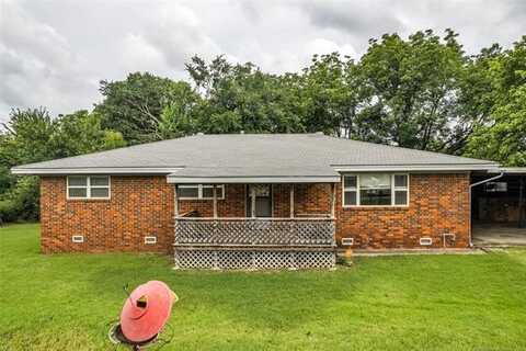 619 W 3rd Street, Beggs, OK 74421