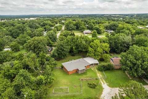 619 W 3rd Street, Beggs, OK 74421
