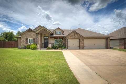 5440 Skylane Place, Sand Springs, OK 74063