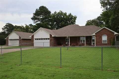 2903 Love Street East, Pocola, OK 74902