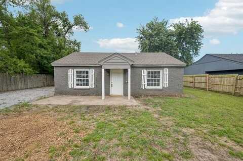 407 N Ora Street, Pryor, OK 74361