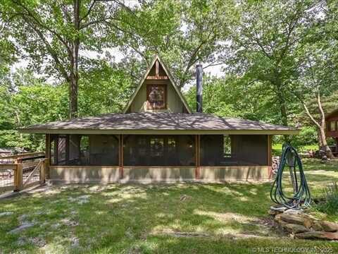 83 Crest Drive, Locust Grove, OK 74352