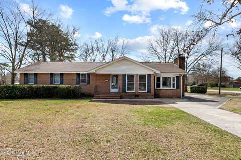100 Crystal Lake Drive, Havelock, NC 28532