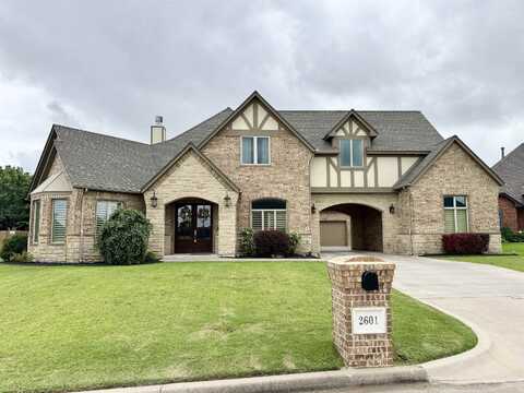 2601 Belle Crossing Dr, Enid, OK 73703