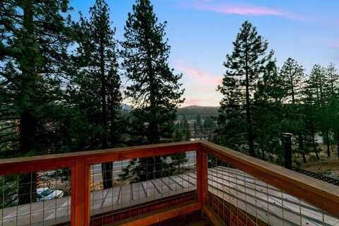 10068 Olympic Boulevard, Truckee, CA 96161