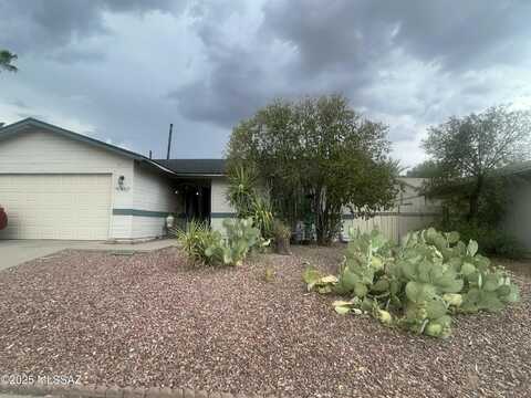2661 W Fieldbrook Drive, Tucson, AZ 85741