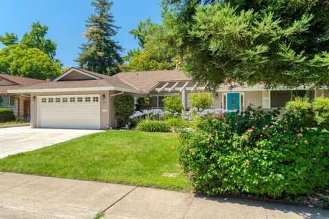 733 Blackmer Circle, Sacramento, CA 95825