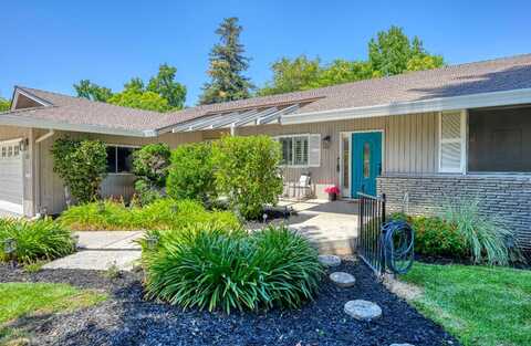 733 Blackmer Circle, Sacramento, CA 95825