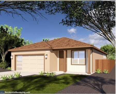467 Gibson W, Clovis, CA 93612