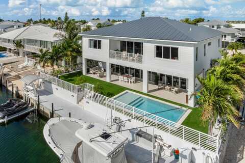 88 W Plaza Del Lago, Lower Matecumbe, FL 33036