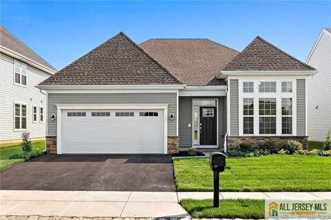 11 Galerie Court, Monroe, NJ 08831