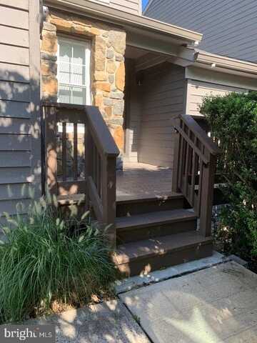 36 NEEDHAM WAY, PRINCETON, NJ 08540