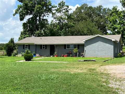 1507 Hollywood PL, Lavaca, AR 72941