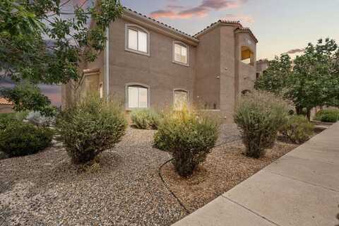 6800 VISTA DEL NORTE Drive NE, Albuquerque, NM 87113