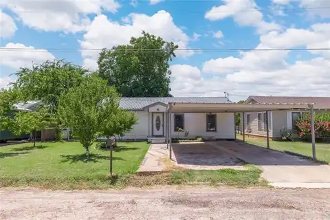 1216 5th Avenue, Coleman, TX 76834