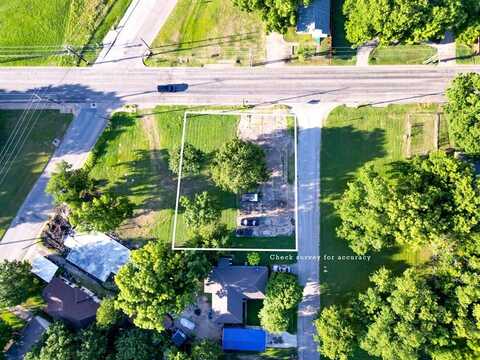 906 Dr Martin Luther King Jr Boulevard, Waxahachie, TX 75165