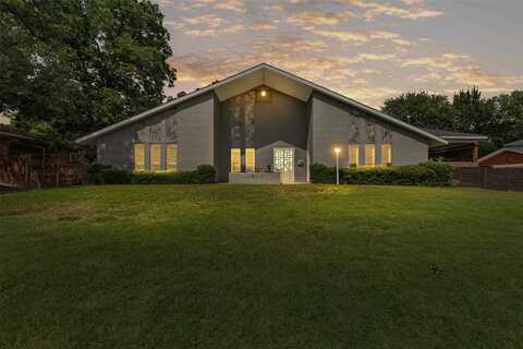 4013 E Clayton Road, Fort Worth, TX 76116