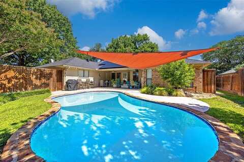 2562 Primrose Drive, Richardson, TX 75082