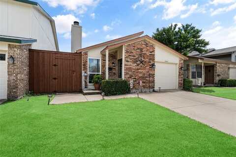 2808 Southern Cross Drive, Garland, TX 75044