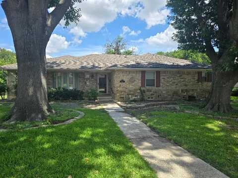 2406 Rochdale Street, Garland, TX 75040