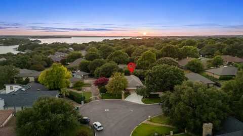 8541 Woodlake Circle, Fort Worth, TX 76179