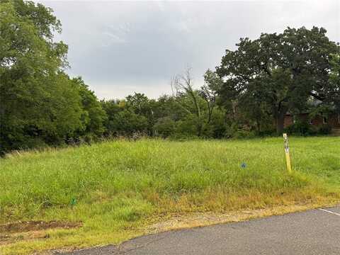 509 E Shepherd Street, Denison, TX 75021