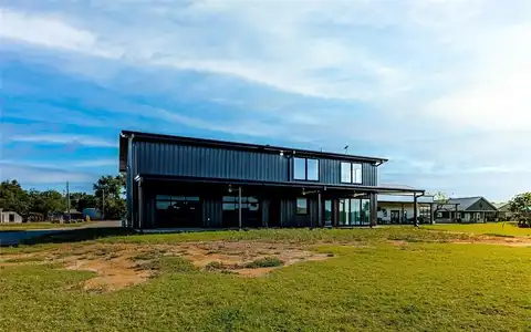 15 Pr 3004, Leakey, TX 76450