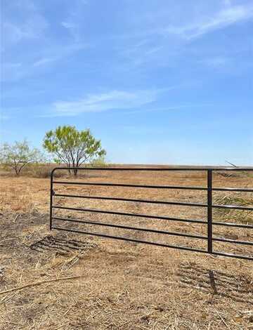 386 County Road 3368, Hubbard, TX 76648