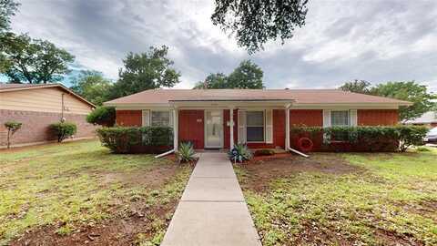 1550 Pamela Lane, Fort Worth, TX 76112
