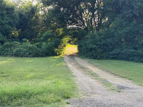 877 Farm Road 900 N, Saltillo, TX 75478