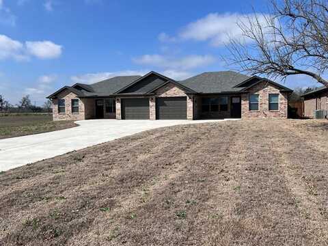 635 Friendship Road, Sherman, TX 75092