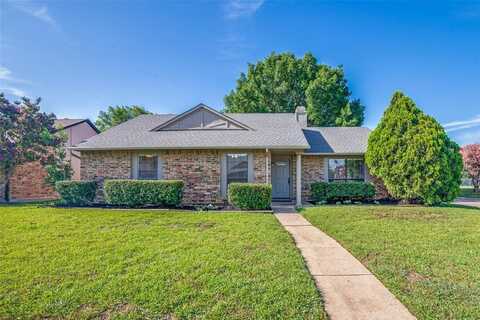 1300 Crestview Drive, Allen, TX 75002