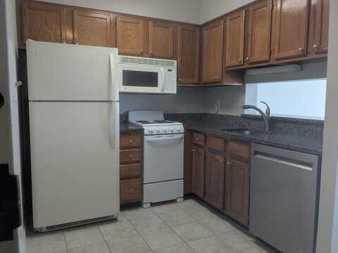300 Johnson Ferry Road, Sandy Springs, GA 30328