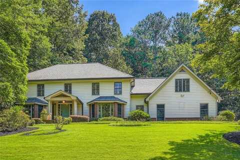 5475 IDLEWOOD Lane, Sandy Springs, GA 30327