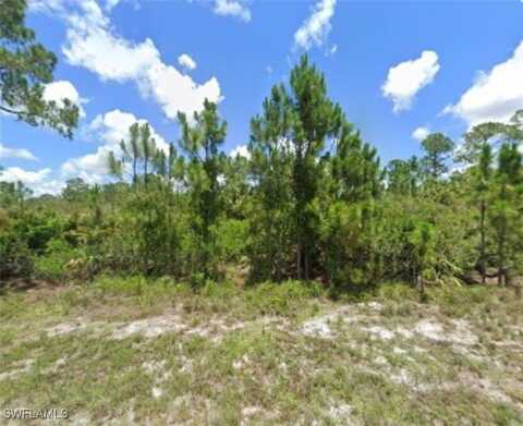 3406 72nd Street W, Lehigh Acres, FL 33971
