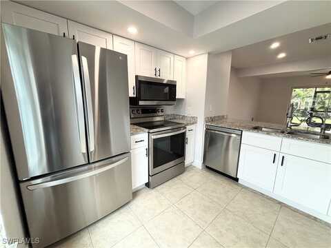 4520 SW 8th Place unit: 7, Cape Coral, FL 33914
