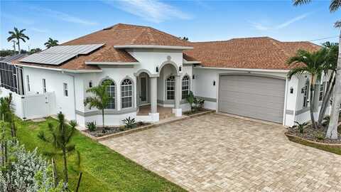 113 SE 28th Terrace, Cape Coral, FL 33904