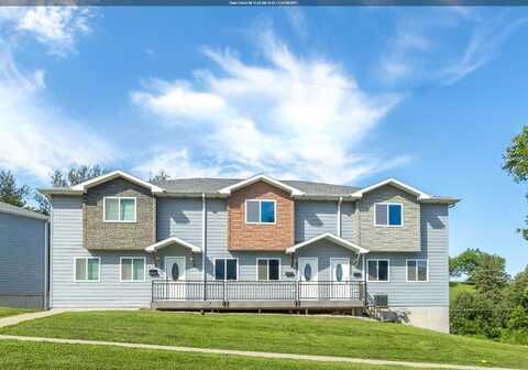 2803 Stone Park Blvd., Sioux City, IA 51104