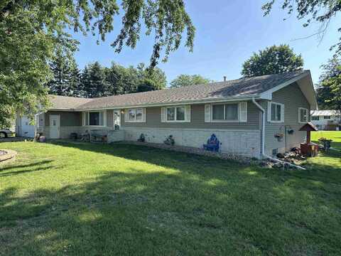 140 Locust St, Brunsville, IA 51008