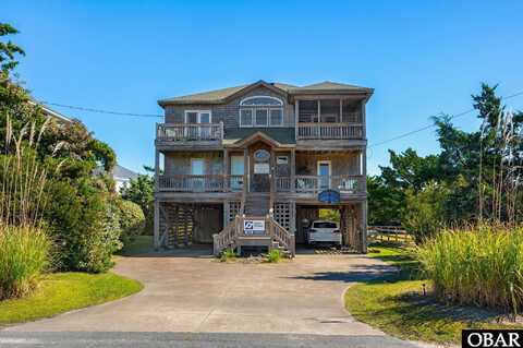 26183 Galleon Drive, Salvo, NC 27968