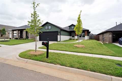 412 Vista Drive, Yukon, OK 73099